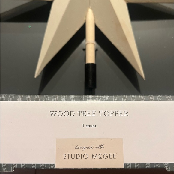 HOME | Studio McGee Target Wood Star Tree Topper NEW - Picture 8 of 9